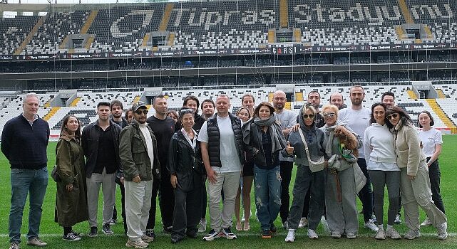 Ajda Pekkan’ın 12 Haziran’da Beşiktaş Stadyumu’nda gerçekleştireceği konserle ilgili hazırlıklar tüm hızıyla devam ediyor