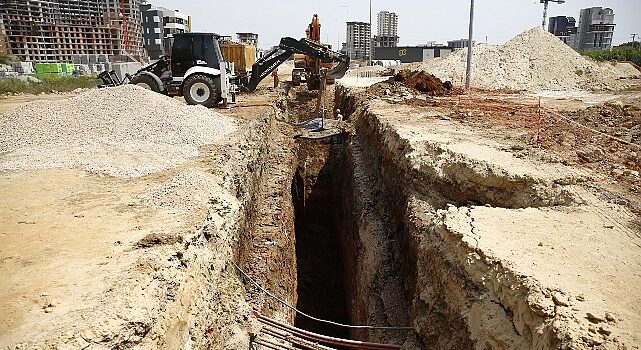 Antalya Büyükşehir Belediyesi’ndenAltıntaş’ta alt yapı seferberliği