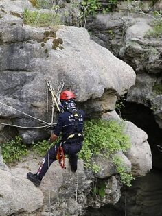 Antalya Büyükşehir’in kahraman itfaiyecileri eğitimde