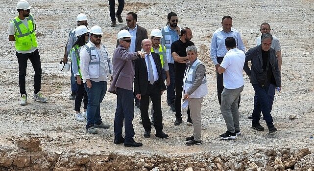 Başkan Pekyatırmacı, “Türkiye’nin en kapsamlı spor tesislerinden birini Konya’ya kazandıracak olmanın mutluluğunu yaşıyoruz” dedi.