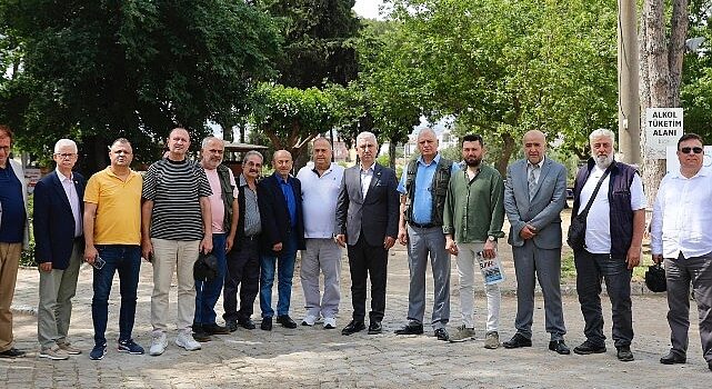 Bergama Belediye Başkanı Prof. Dr. Tanju ÇELİK, bölge gazetecileriyle gerçekleştirdiği aylık toplantıda Bergama Belediyesi’nin borcunu açıkladı