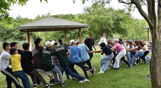 Bilgi Evi Öğrencileri Yılın Yorgunluğunu Geleneksel Piknik Etkinliğiyle Attılar