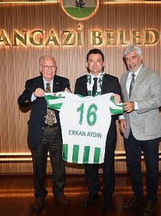 Bursaspor yönetiminden Başkan Aydın’a ziyaret