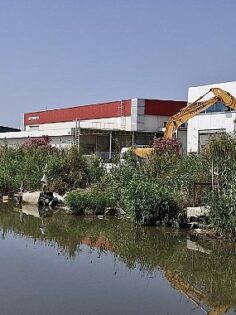 Çiğli Belediyesi’nden Kaçak Barınak ve İskeleye Sıfır Taviz