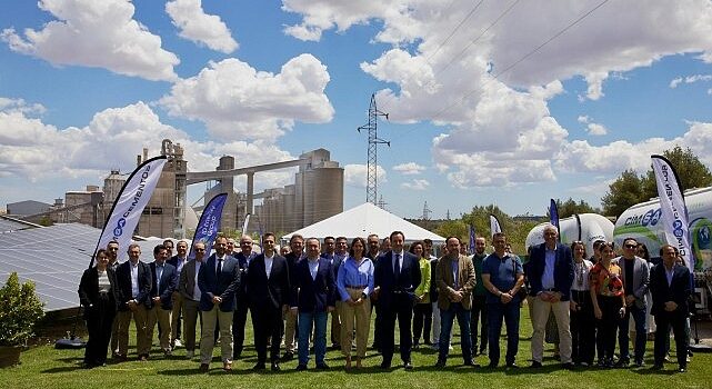 Çimsa Valensiya şehrinde satın aldığı Buñol fabrikasında 4.2 milyon Euro yatırımla kurduğu güneş enerjisi santralini devreye aldı