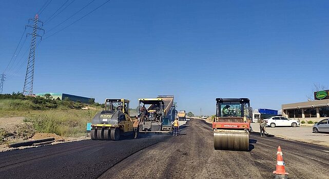 Gebze Pelitli Yolu Caddesine asfalt