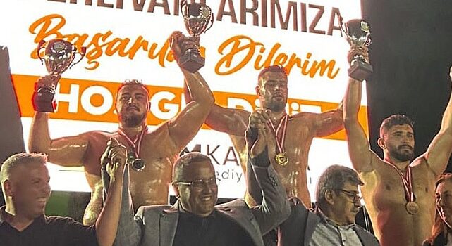 Kemer Belediye güreşçisi ikinci oldu