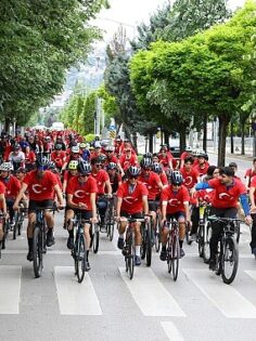 Kocaeli’de pedallar ‘Barış’ için çevrildi