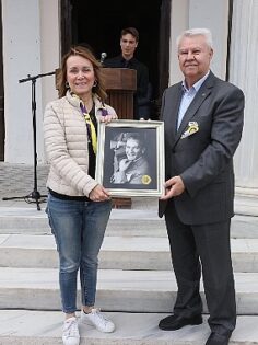 Konak Belediye Başkanı Nilüfer Çınarlı Mutlu, İzmir Atatürk Lisesi’nin Pilav Günü’ne katıldı