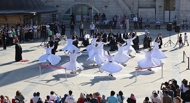 Konya Büyükşehir Belediyesi tarafından Karabük Üniversitesi’nde Sema Ayin-i Şerifi icra edildi