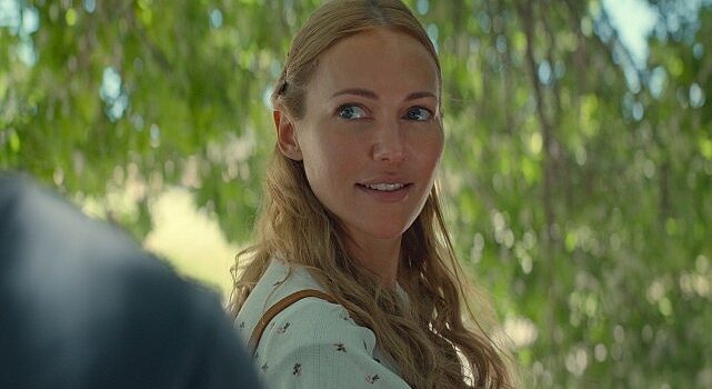 Meryem Uzerli “RU” dizisiyle 24 Mayıs’ta GAİN’de!