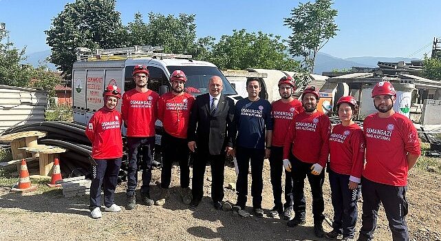 Osmangazi Belediyesi arama kurtarma ekiplerinden nefes kesen tatbikat