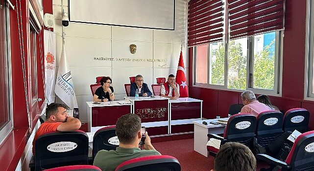 Seferihisar Belediyesi’nde, 700 işçiyi kapsayan maaş promosyonu anlaşması yapıldı