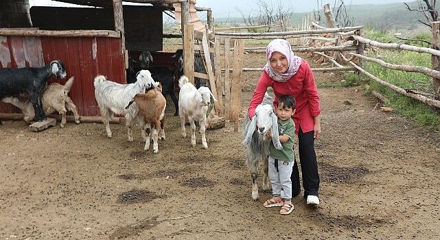 Üretici Cansu Biçer; “Herkes toprağına sahip çıkmalı”