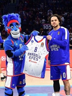 Anadolu Efes, “Eşitlik Bir Güne Sığmaz” projesiyle EuroLeague Devotion Pazarlama Ödülleri’nde finalde