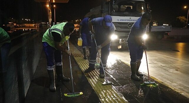 Aydın Büyükşehir Belediyesi, Kurban Bayramı öncesinde yolcu sayısının katlandığı otogarları pırıl pırıl yaptı