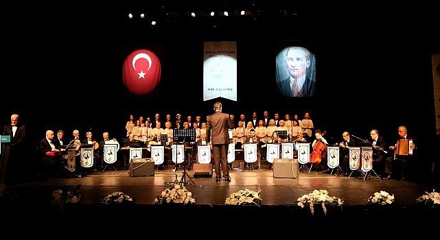 Büyükşehir TSM Korosu baharı şarkılarla karşıladı