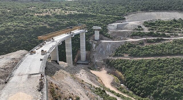 Dilovası Hastane Yolu’nda 40 kirişin montajı tamam