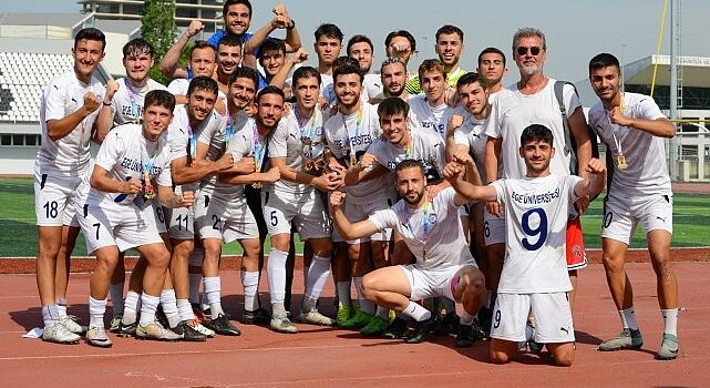 Ege Üniversitesi Futbol Takımı Türkiye Şampiyonu Oldu