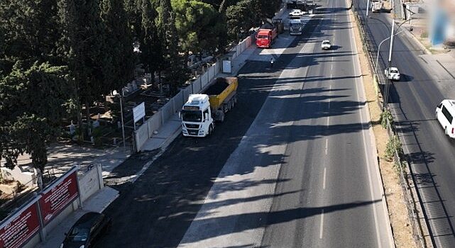 İzmir’de bayramda da yol çalışmaları hız kesmedi