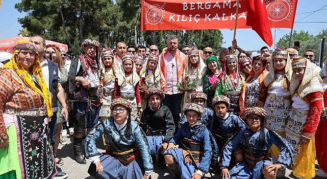 İzmirliler Belenbaşı Kiraz Festivali’nde buluştu