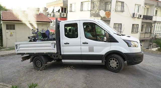 Karabağlar’da mahalle mahalle ilaçlama yapıldı