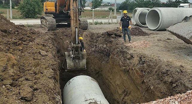 Kartepe İnönü Caddesi’ne yağmursuyu hattı