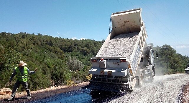 Muğla Büyükşehir Belediyesi 2024 yılı asfalt programı kapsamında 9 ilçede 137 km yol çalışmasını başlatıyor