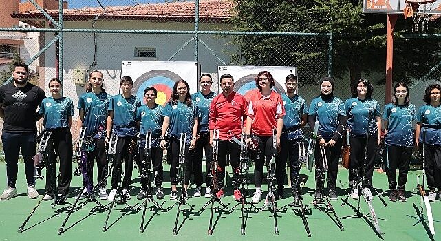 Nevşehir Belediye Başkanı Rasim Arı, Nevşehir’deki tüm çocuk ve gençleri Yaz Spor Okulları’na davet etti