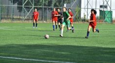 U13-U15 Kız Futbol Ligi’nde ilk düdük çaldı