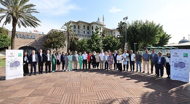 Yeşilay, bağımlılıklarla mücadeleye gönül vermiş 30’u aşkın sivil toplum kuruluşunu Sepetçiler Kasrı’nda ağırladı