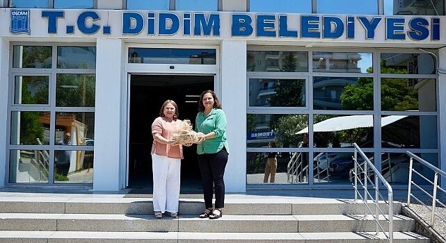 Afyonkarahisar Belediye Başkanı Burcu Köksal, Didim Belediye Başkanı Hatice Gençay’ı ziyaret etti.