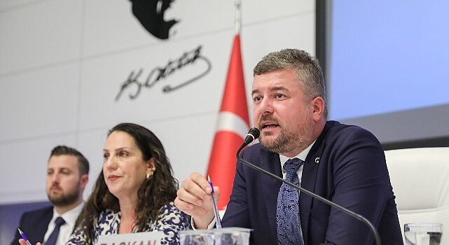 Başkan Görkem  Duman: “Bütün iyi niyetimizle Şirinyer Pazar Yeri’nin açılması için çalışıyoruz”