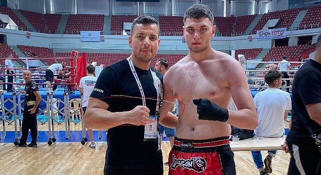 Kemer Belediyesi Kick Boks sporcularından büyük başarı