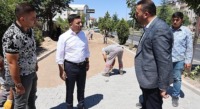 Nevşehir Belediye Başkanı Rasim Arı Mahallelerimizin altyapı ve üstyapı problemlerini çözüme kavuşturmak için büyük bir gayretle çalışıyoruz.” dedi.