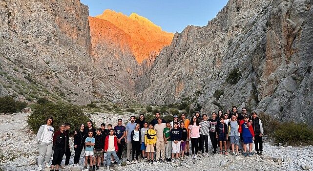 Nevşehir Belediyesi tarafından düzenlenen ‘Doğa Kampı’ çocuklar ve gençler tarafından büyük ilgi gördü