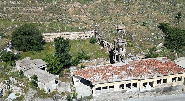 Tarihi Çan Kulesi ve Damat İbrahim Paşa İlkokulu Binası Restore Edilecek