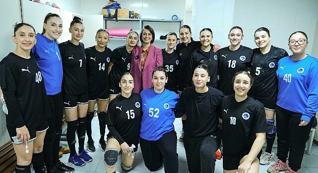 Üsküdar Belediyesi Spor Kulübü Hentbol takımının Avrupa Hentbol Federasyonu (EHF) Kadınlar Avrupa Kupası’ndaki rakibi ZRK Bjelovar oldu