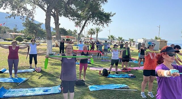 Yeşil ve Mavinin Buluştuğu Noktada Pilates Keyfi