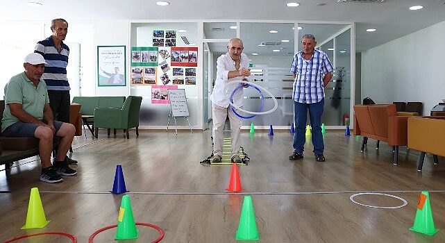 Çankaya Belediyesi Aşık Veysel Engelsiz Yaşam Merkezi yaz döneminde de atölyeleriyle faaliyet gösteriyor