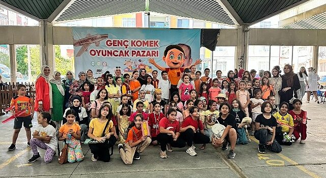 Genç KOMEK 2. El Oyuncak Pazarı ile Çocuklara Çevre Bilinci Aşılandı