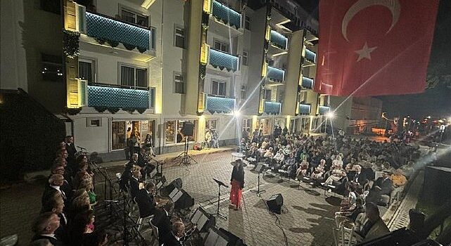 Oylat’ta Musiki Tadında Gece