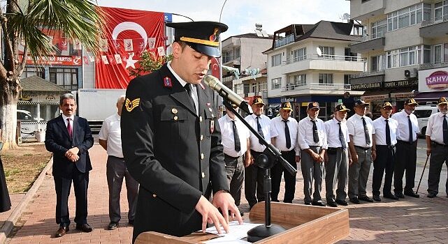 Şanlı tarihimize altın harflerle yazılmış büyük zaferin 102. yıl dönümü İznik’te düzenlenen törenlerle kutlandı.