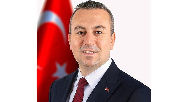 Sivas Belediye Başkanı Dr. Adem Uzun, 30 Ağustos Zafer Bayramı münasebetiyle bir mesaj yayınladı.