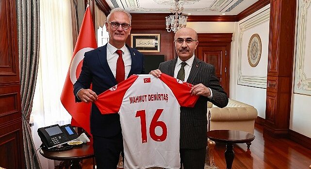 THF Başkanı Uğur Kılıç: “Hentbolu daha geniş kitlelere ulaştırmak için çalışmalarımızı sürdürüyoruz