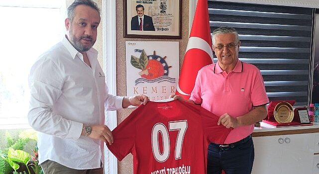 Antalyaspor Başkanı Boztepe’den Başkan Topaloğlu’na ziyaret