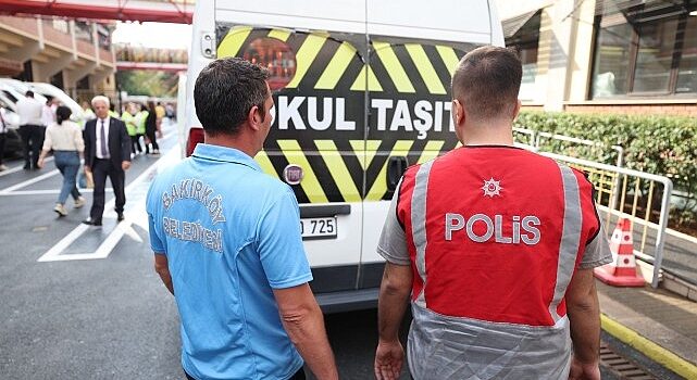 Bakırköy zabıta ve polisinden okul servisi denetimi