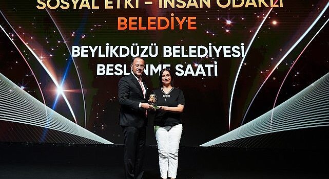 Beylikdüzü Belediyesi tarafından hayata geçirilen ve tüm Türkiye’ye örnek olan “Beslenme Saati” uygulamasına ödül