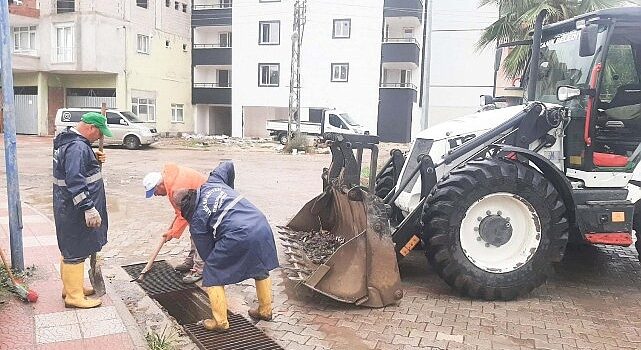 Canik’te Sağanak Yağışa Karşı Etkin Mücadele