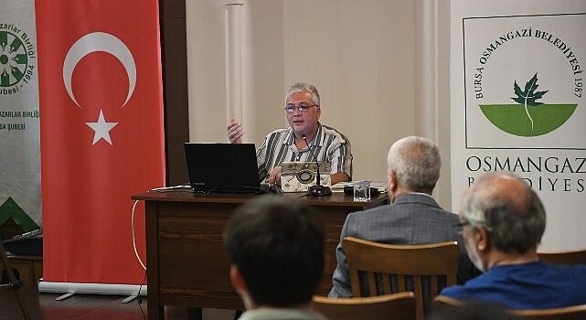 Edebiyat Söyleşileri’nin ilk konuğu şair, çevirmen Cem Yavuz oldu